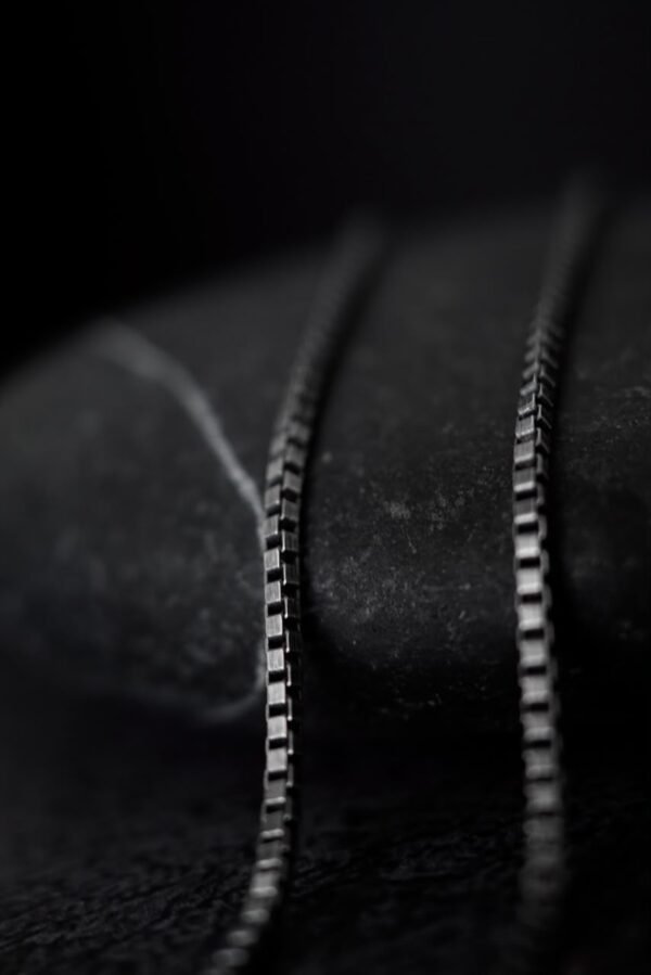 Cadena "Hermes Destroyed" - Imagen 2