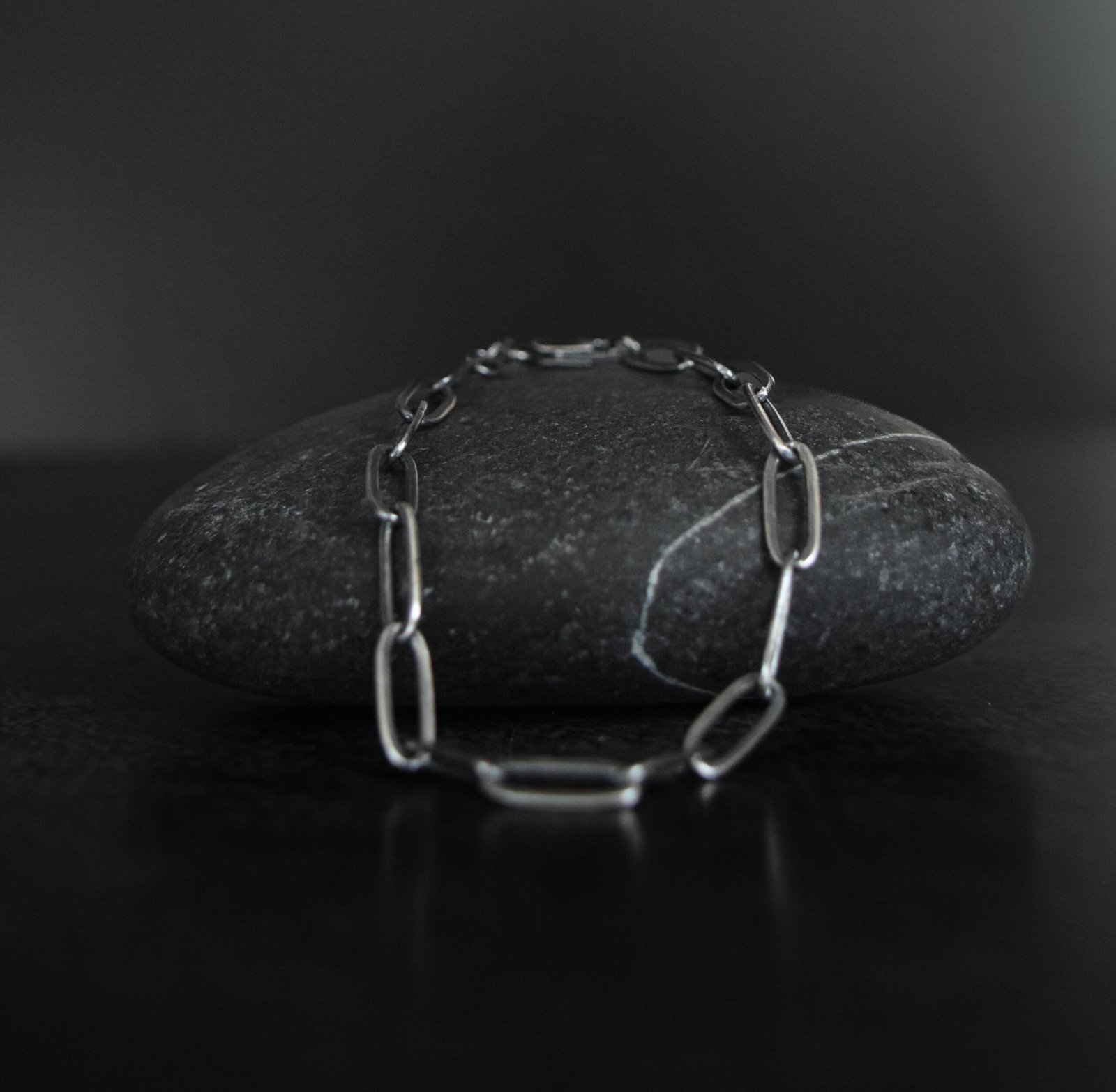 WhatsApp Image 2025-09-10 at 20.50.18 (1) Pulsera "Makrys Chunky" - Imagen 1