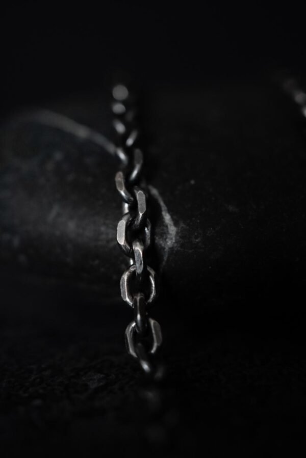 Cadena "Perseos Okta" - Imagen 2